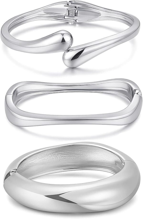 Chunky Gold Bangle Bracelets for Women, Dainty 14k Gold Plated Big Stackable Bangles Set, Trendy Statement Cuff Bracelet Stack Fashion Jewelry Gifts