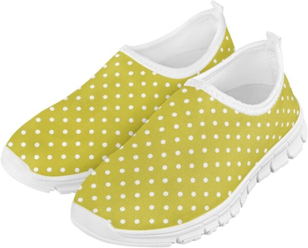 Fashionable Slip On White Shoes Girls Flexible Breathable Safe Walking Barefoot Casual Indoor Daily Sneakers for Kids