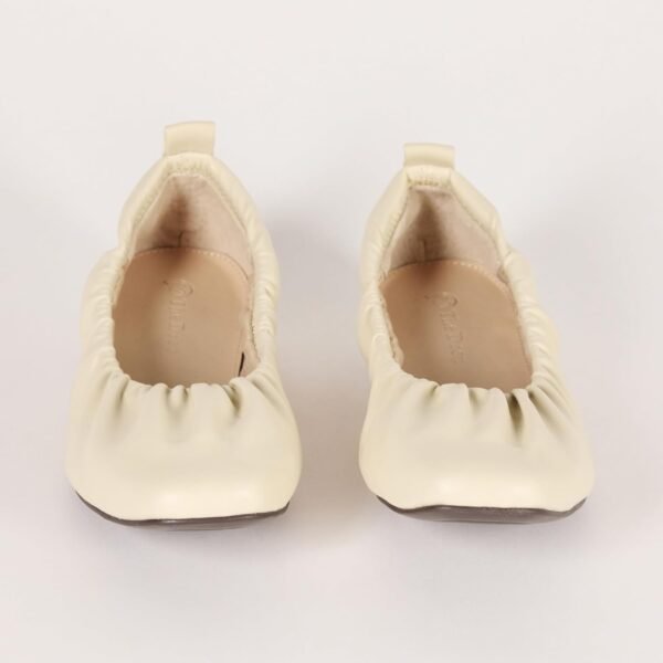 71yUv-FDNcL._AC_SL1500 Women's Paige Scrunch Ballet Flat